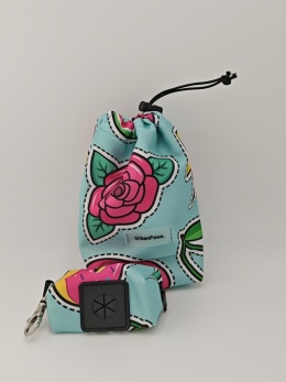 Saszetka na smaczki z etui na kupoworki | roses | gratis woreczki