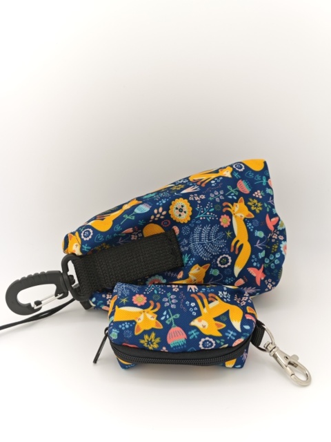 Saszetka na smaczki z etui na kupoworki | fox | gratis woreczki